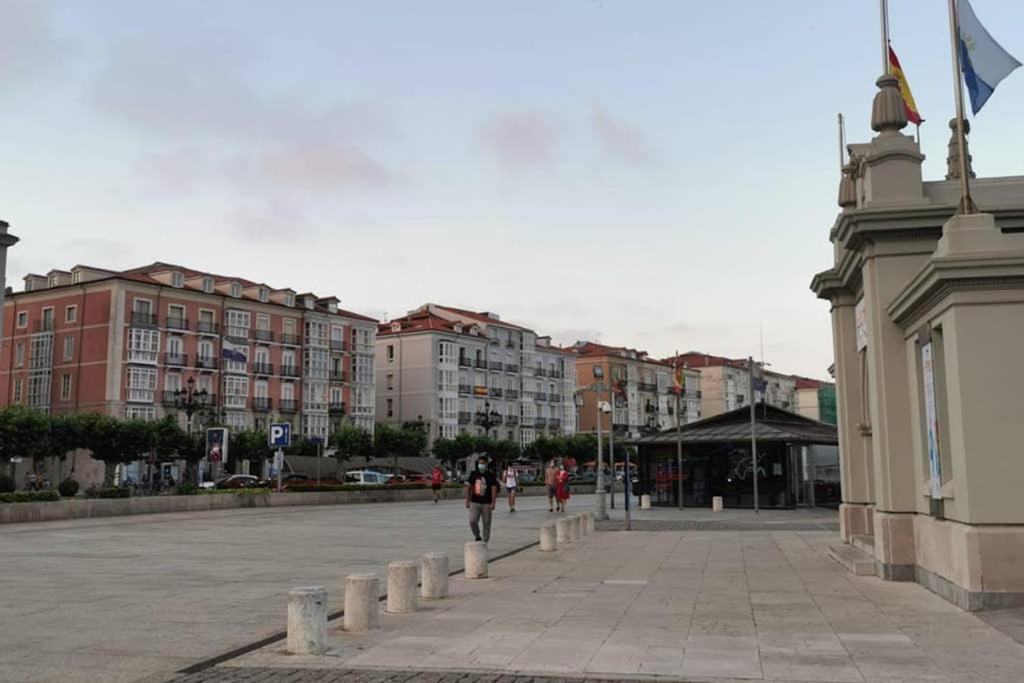 Acogedor Apartamento En El Centro De Santander Appartement Buitenkant foto